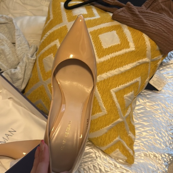 Heels - Picture 3 of 3